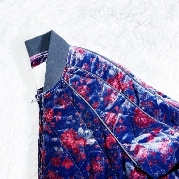 Joie Mace Quilted Flower Bomber Jacket Black Trim SZ Small - Picture 8 of 10
